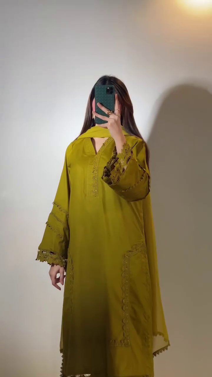 Trendy Women Clothing