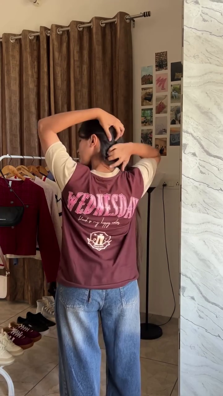 Blue 32 Graphic Oversized T-Shirt