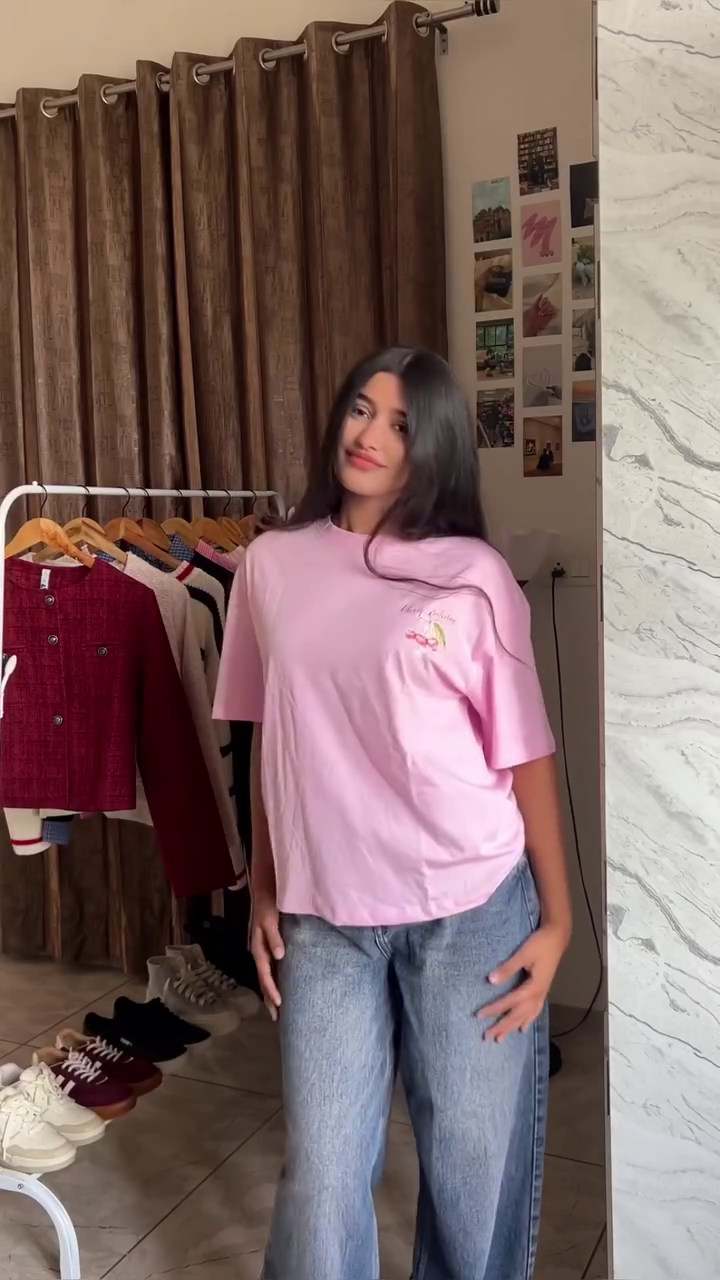 Blue 32 Graphic Oversized T-Shirt