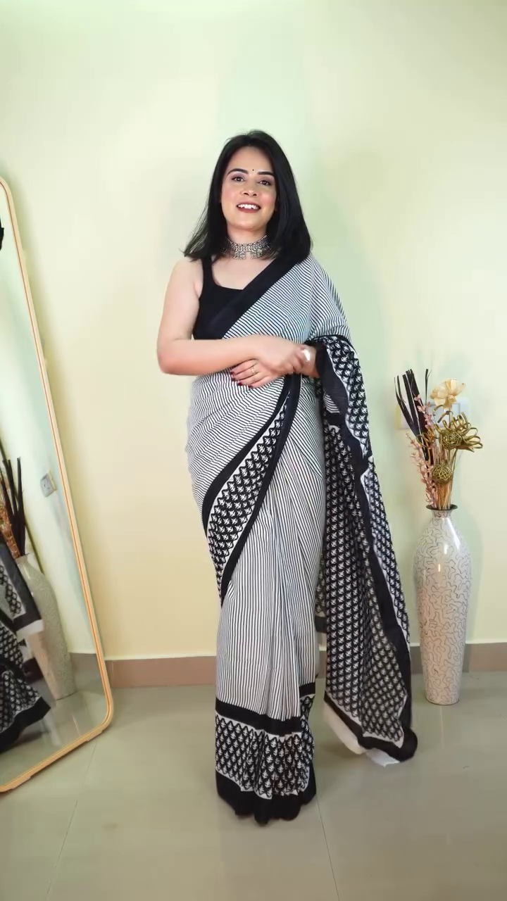 Classic Red Printed Saree