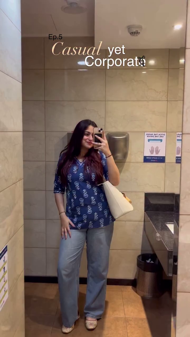 Red Floral Smart Casual Top with Wide-Leg Denim