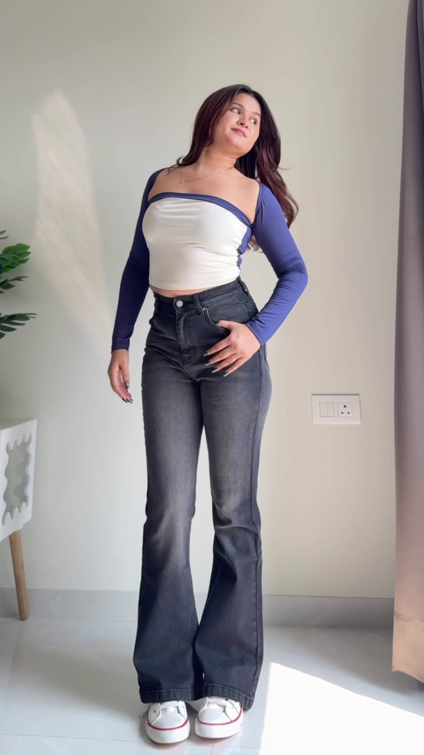 White Fitted Top with Bootcut Denim