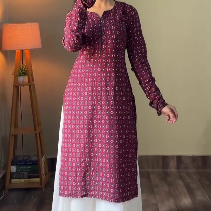 Maroon Muse Kurta