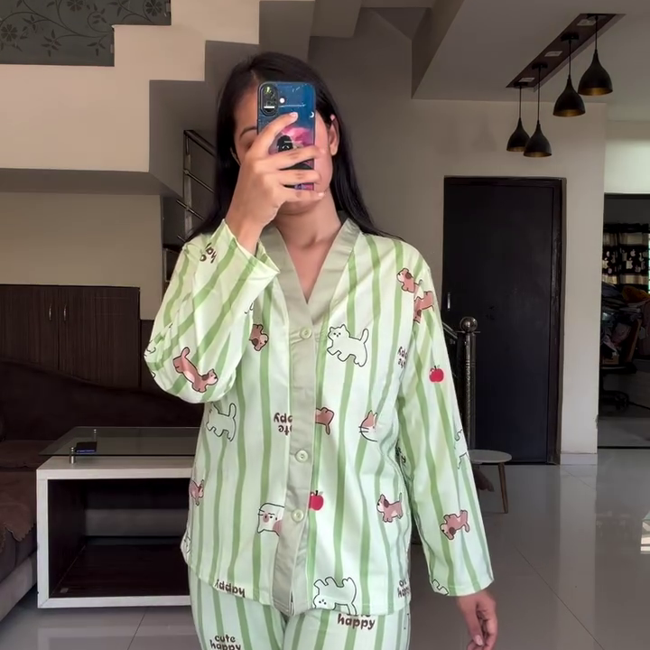 Soft Prints, Bold Presence