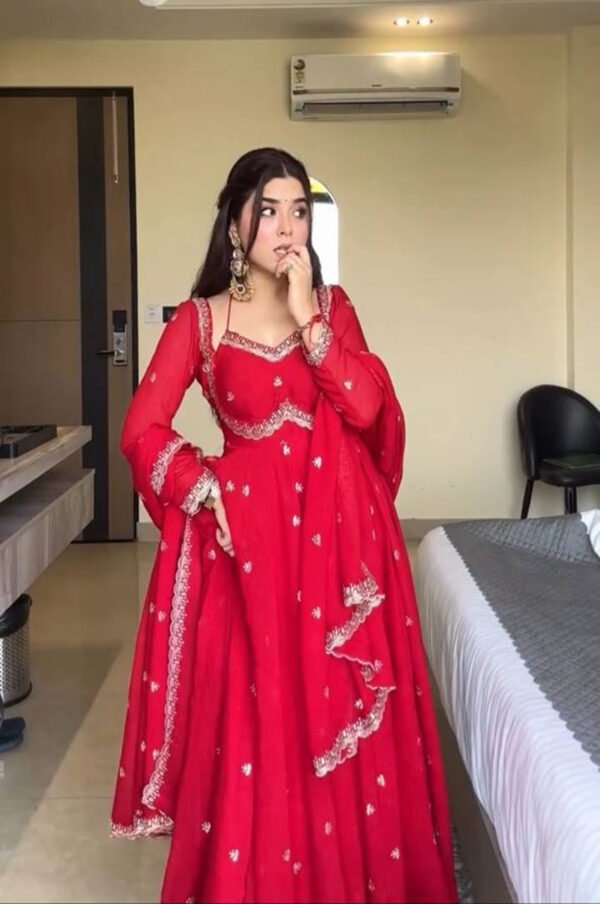 5924_1.jpg Red Color Apsara Suit Set with Sequence Work