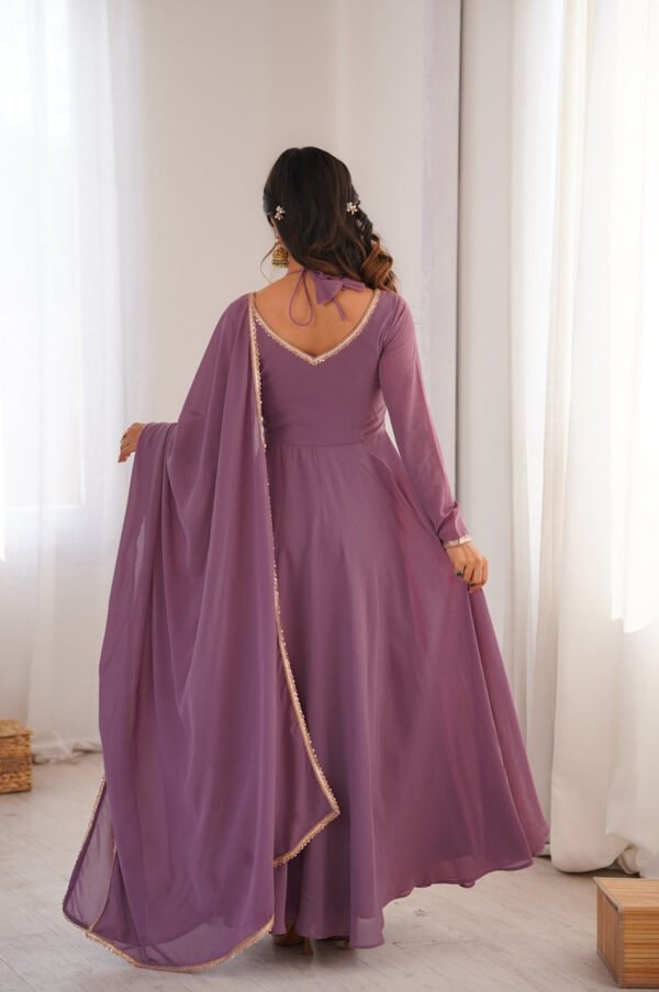 IMG_4290.jpg Mauve Pink Fox Blooming Georgette Anarkali