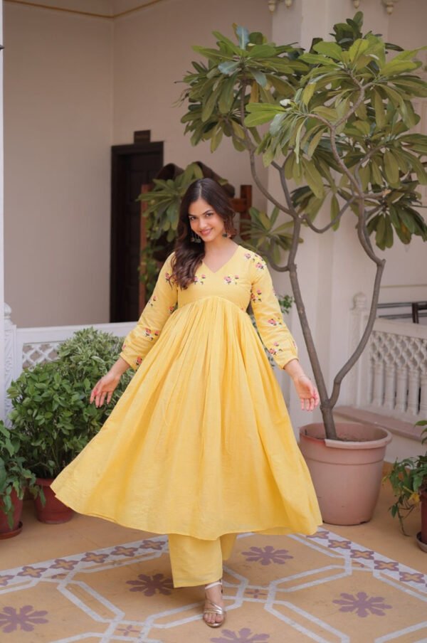 KA-1236_4.jpg Yellow Cotton Kurti Pant Set with Embroidered Work