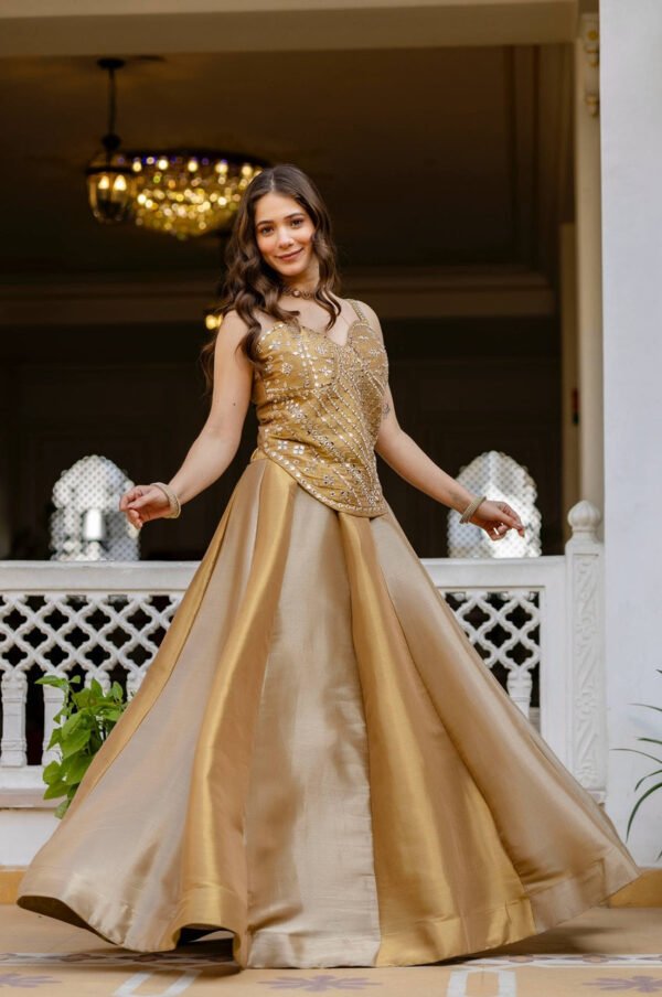 RR-40GOLD_2.jpg Royal Banarasi Lehenga – Timeless Elegance for Your Grand Celebrations