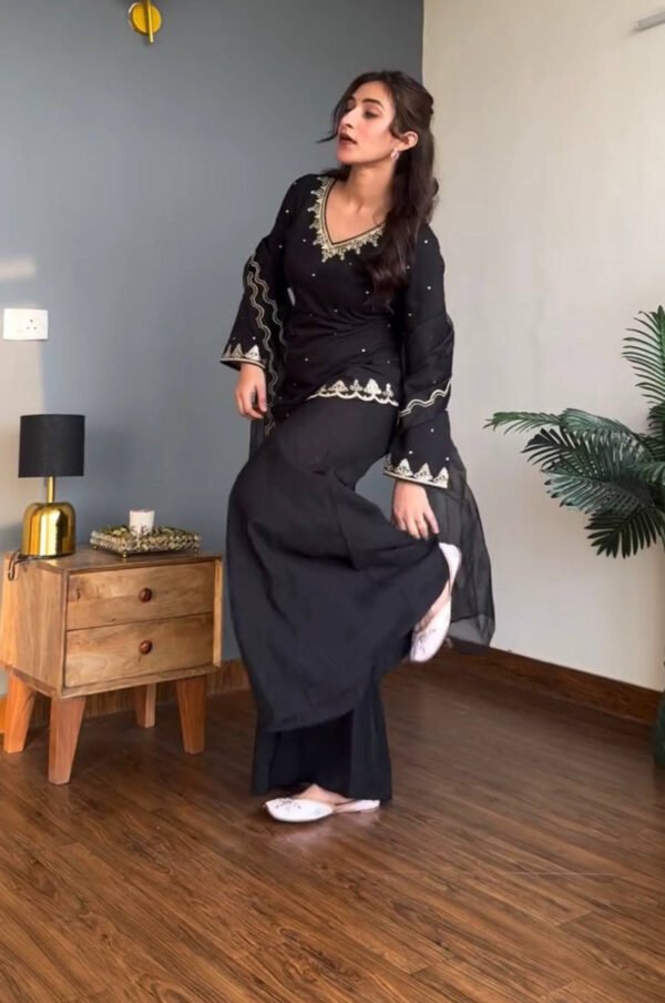 ST-1160_1.jpg Black Roman Silk Palazzo Suit