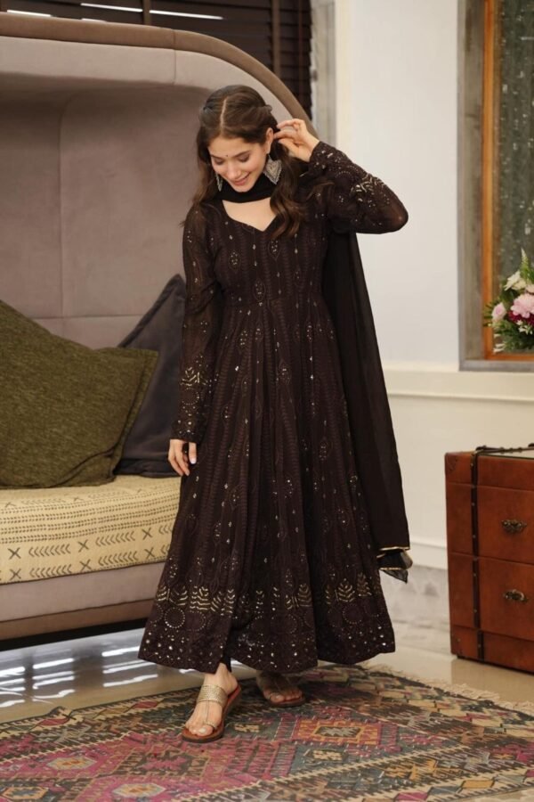 STD-101BLACK_5.jpg Elegant Black Embroidered Georgette Suit Set with Dupatta
