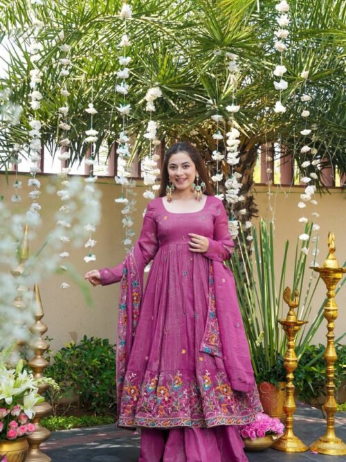 TD-6098magenta_2.jpg Magenta Crushed Silk Anarkali Suit Set