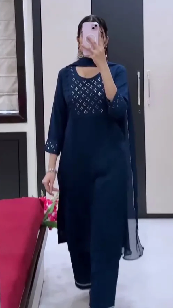 Untitled-design-2.png Graceful Grey Embroidered Kurta Set with Dupatta – Timeless Ethnic Elegance