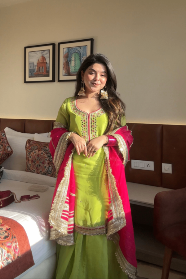 nehaneon_3.png Neha Bhandari Neon Faux Blooming Sharara Set
