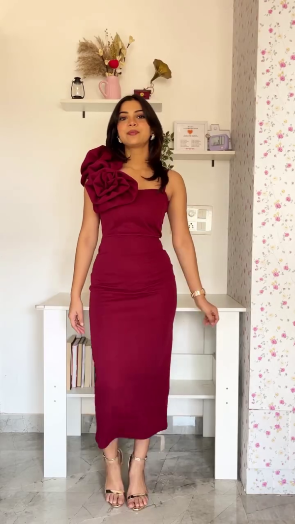 Wine One-Shoulder Rose Midi Dress