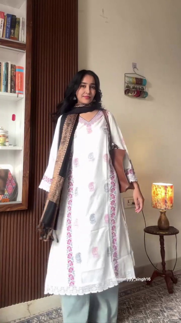 3043 (3) Maroon Printed Casual Kurta
